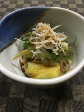 焼きナスのしらす薬味掛け