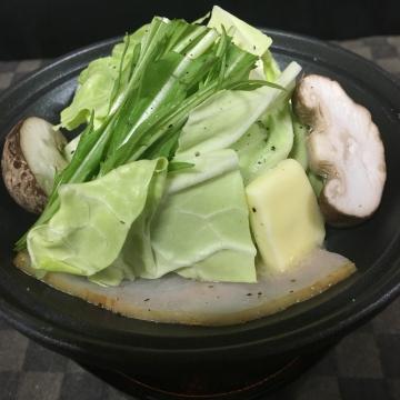 冬キャベツのバターグリル