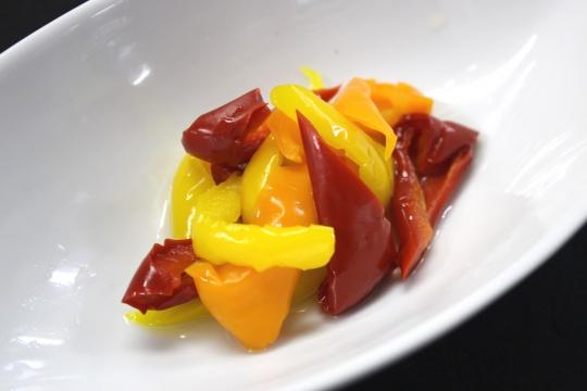 3色パプリカのピクルス