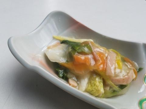 白菜と白金豚のベーコン炒め