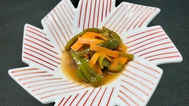 ピーマンの酢漬け<br />