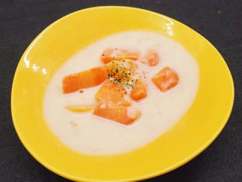 雪下にんじんのクリーム煮